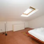 Apartment Juan&elisa Trevi By Buddyrent *