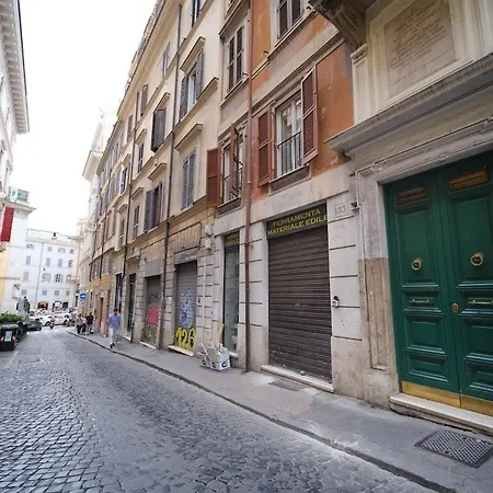 Juan&elisa Trevi By Buddyrent Apartment Rome