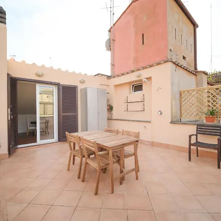Appartamento Juan&elisa Trevi By Buddyrent *