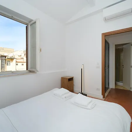 Appartamento Juan&elisa Trevi By Buddyrent *