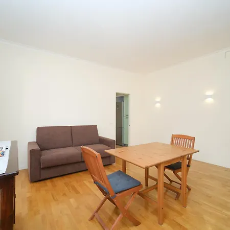 Appartement Juan&elisa Trevi By Buddyrent